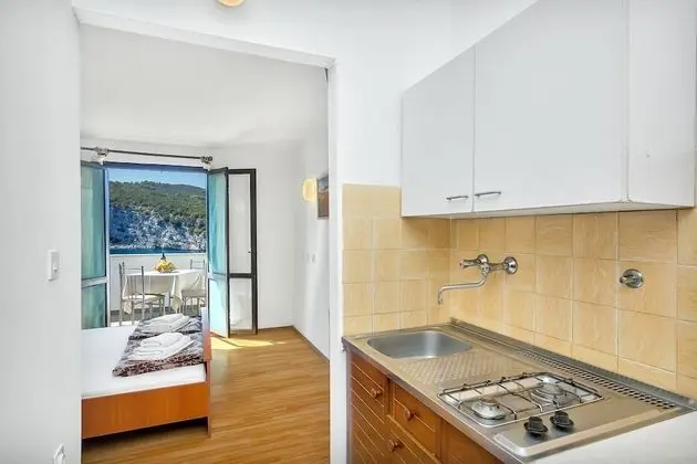 Stüdyo (Igor - 5 m from beach - SA5(2))