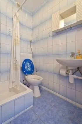 Apart Daire (Igor - near center - A3-Pharos(2+1))