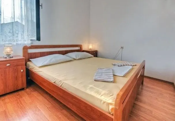 Stüdyo (Igor - near center - SA2-Agron(2))