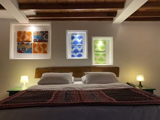 Deluxe Tek Büyük Yataklı Oda, Sıcak Su Havuzu