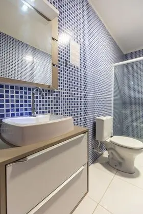 Apart Daire, 2 Yatak Odası, Havuz Manzaralı