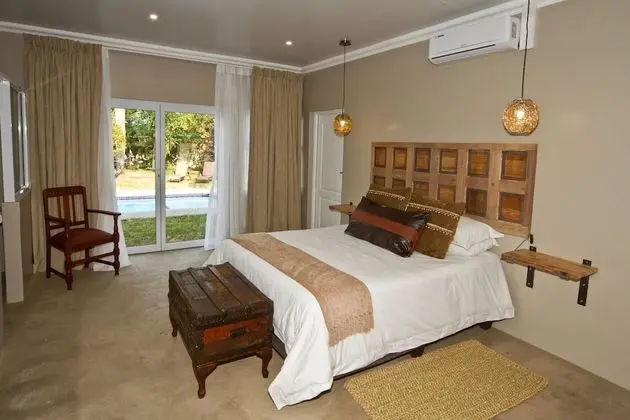 Standard Double Room with Pool access