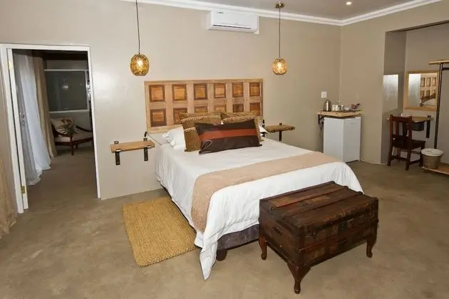 Standard Double Room with Pool access