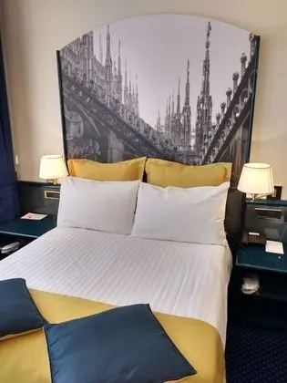Standard Tek Büyük Yataklı Oda
