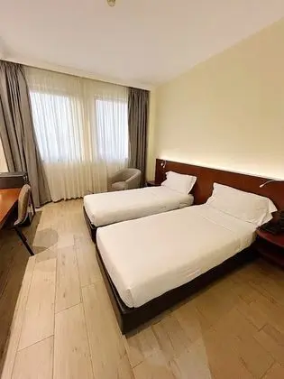 Standard İki Ayrı Yataklı Oda