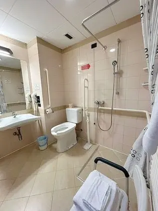 Standard Tek Büyük veya İki Ayrı Yataklı Oda, Engellilere Uygun