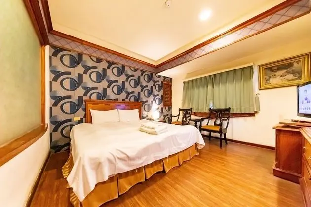 Deluxe Tek Büyük Yataklı Oda
