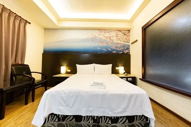 Deluxe Tek Büyük Yataklı Oda