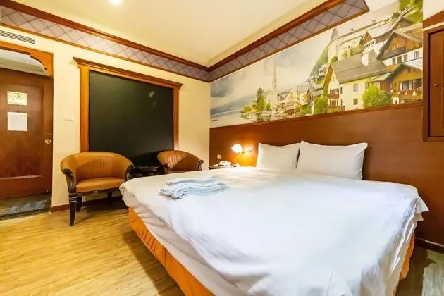 Deluxe Tek Büyük Yataklı Oda