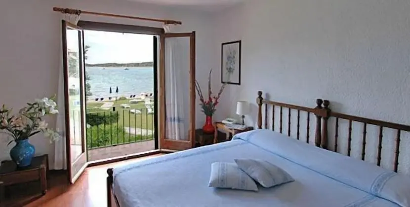 Standard Tek Büyük veya İki Ayrı Yataklı Oda