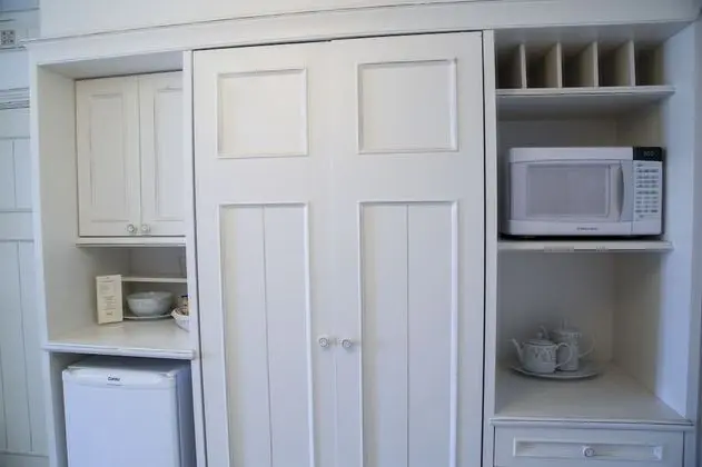 Junior Süit (Vista Lateral ao Mar)