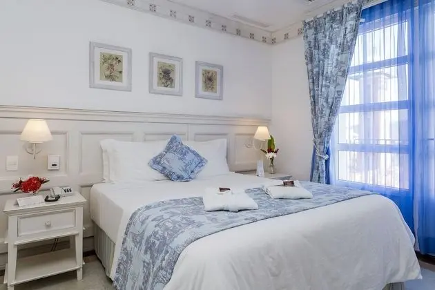 Süit (Vista Lateral ao Mar)