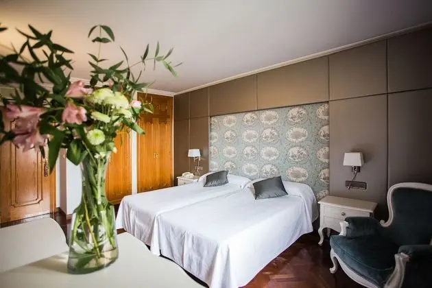 Basic İki Ayrı Yataklı Oda