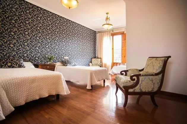 Basic Üç Kişilik Oda