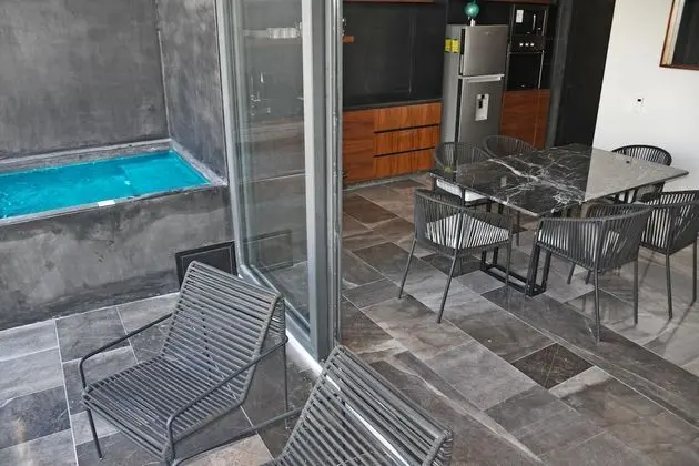 Deluxe Apart Daire, 2 Yatak Odası, Kişiye Özel Havuzlu, Kule