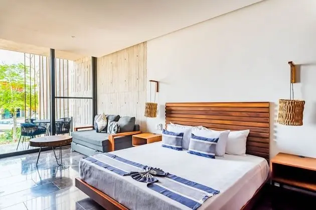 Deluxe Çatı Katı (Loft), 1 En Büyük (King) Boy Yatak ve Çekyat, Kişiye Özel Havuzlu, Kule