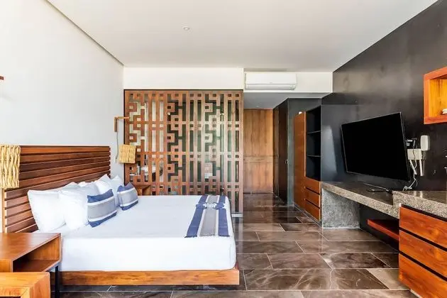 Deluxe Çatı Katı (Loft), 1 En Büyük (King) Boy Yatak ve Çekyat, Kişiye Özel Havuzlu, Kule
