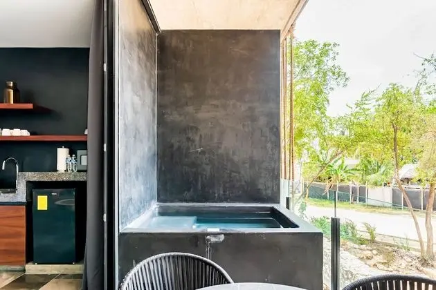Deluxe Çatı Katı (Loft), 1 En Büyük (King) Boy Yatak ve Çekyat, Kişiye Özel Havuzlu, Kule