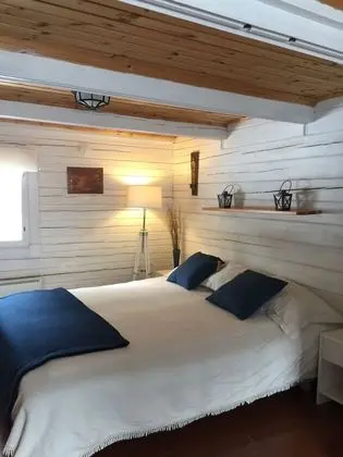 İki Ayrı Yataklı Oda, Ortak Banyo