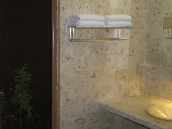 Traditional Oda, Vadi Manzaralı