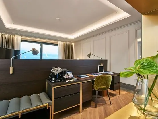 Deluxe Tek Büyük Yataklı Oda, Deniz Manzaralı