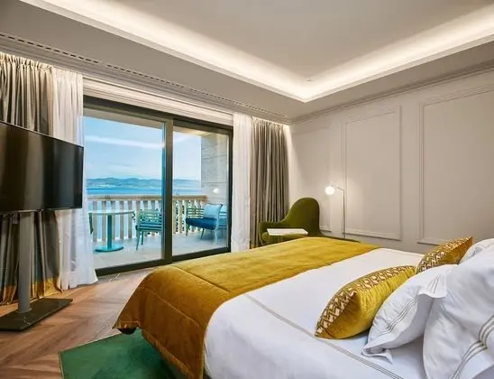 Deluxe Tek Büyük Yataklı Oda, Deniz Manzaralı