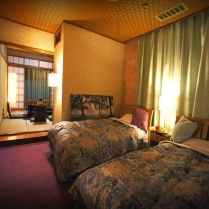 Oda, Sigara İçilebilir (Japanese Western style,for 1-6 Guests)