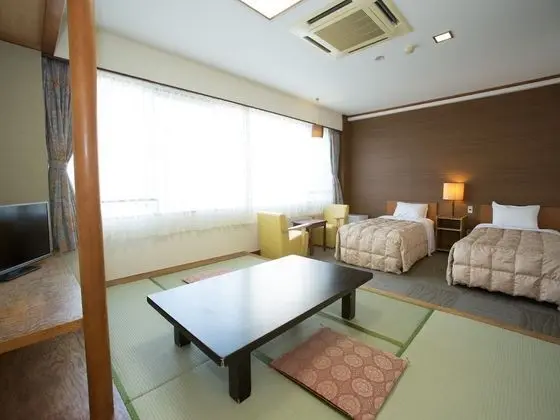 Traditional Oda, Sigara İçilmez (Japanese-style, with 4 Single Beds)