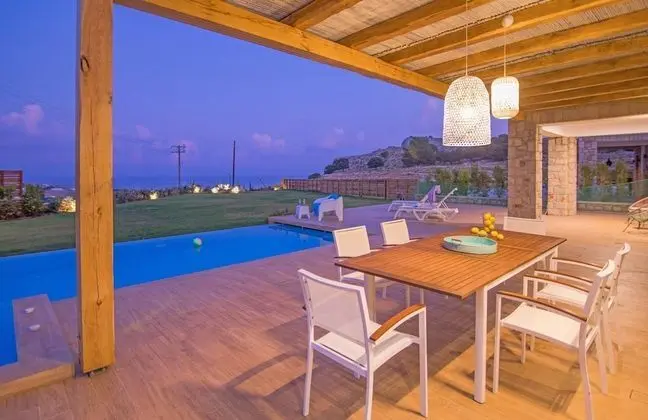 Villa, 3 Yatak Odası, Kişiye Özel Havuzlu