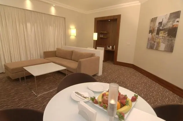 Queen Suite