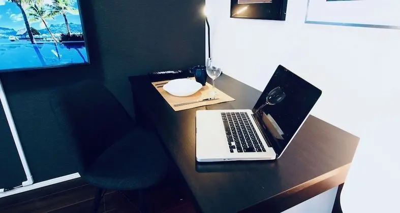 Economy Tek Büyük Yataklı Oda