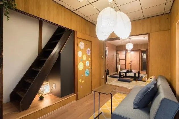 Traditional Ev (Japanese Style)