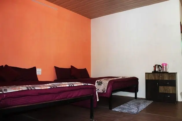 Mountain Facing Premium Room