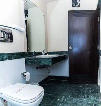 Executive Tek Büyük veya İki Ayrı Yataklı Oda