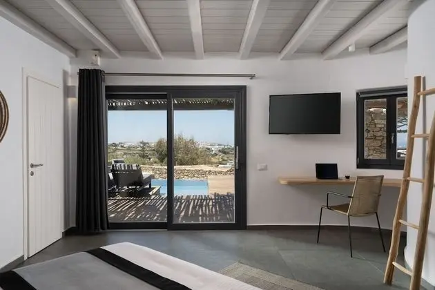 Stüdyo Süit, Havuz Kullanımı, Havuz Manzaralı