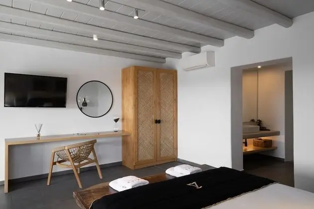 Stüdyo Süit, Havuz Kullanımı, Havuz Manzaralı