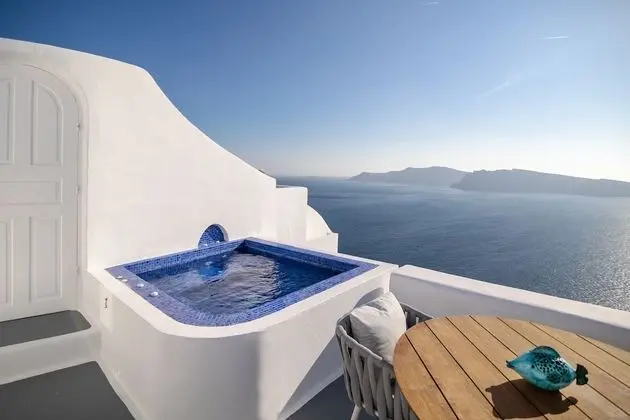 The Boatman House, Caldera VIew (Superior Studio)