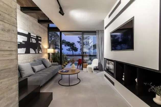 Luxury Villa