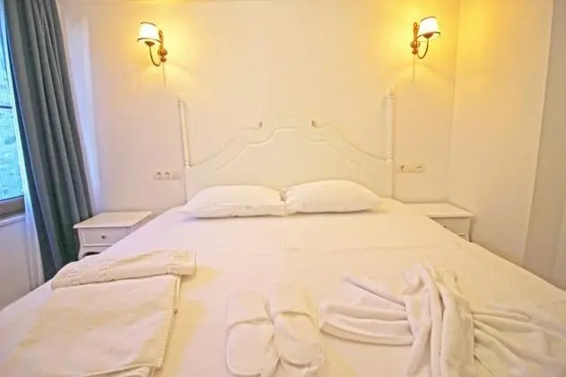 Standart Oda, Bahçe Manzaralı