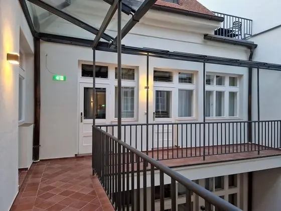 Economy Tek Büyük Yataklı Oda