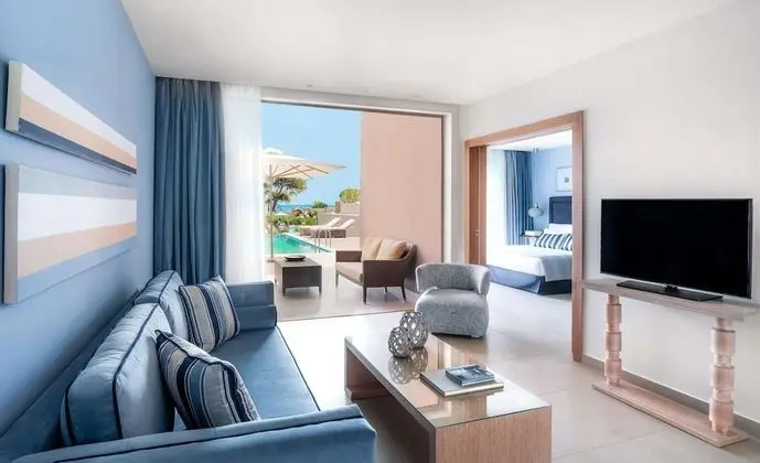 Deluxe Bungalov, 1 Yatak Odası, Havuz Manzaralı (Suite, Private Garden)