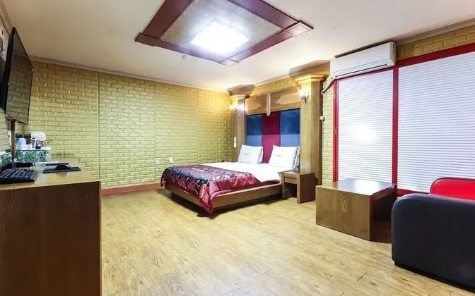 Oda (Special Room)