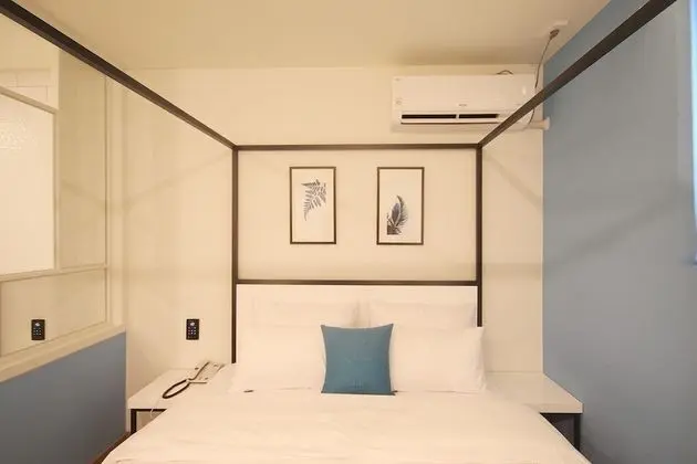 Deluxe Tek Büyük Yataklı Oda, Sigara İçilebilir