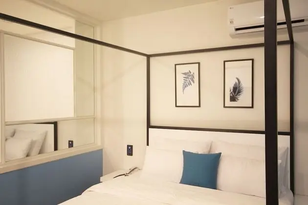 Deluxe Tek Büyük Yataklı Oda, Sigara İçilebilir