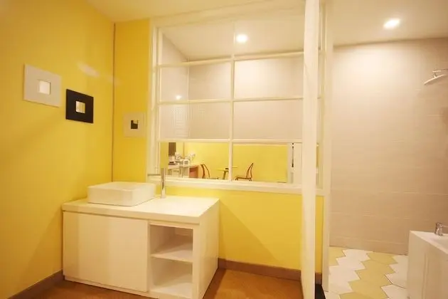 Deluxe Tek Büyük Yataklı Oda, Sigara İçilebilir