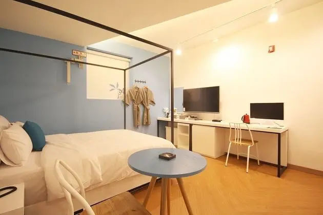 Standard Tek Büyük Yataklı Oda, Sigara İçilebilir