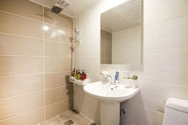 Oda (Standard (Netflix Available))