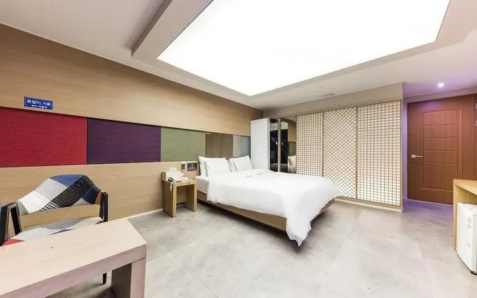 Oda (Dress Styler Room (LG Trom Styler)(Ai)