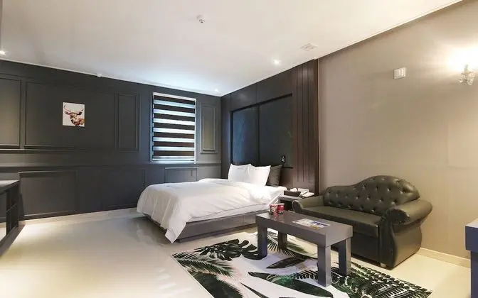 Oda (Standard Room (Netflix Available))