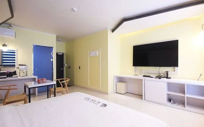 Oda (Standard Room (Netflix Available))